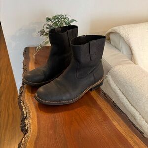 Roots leather boots
